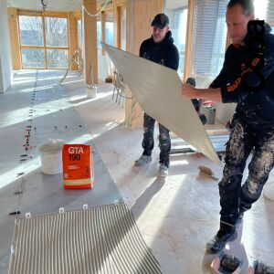 21890000075-COB - spotlight - Toptegelzettersvolendam4.png